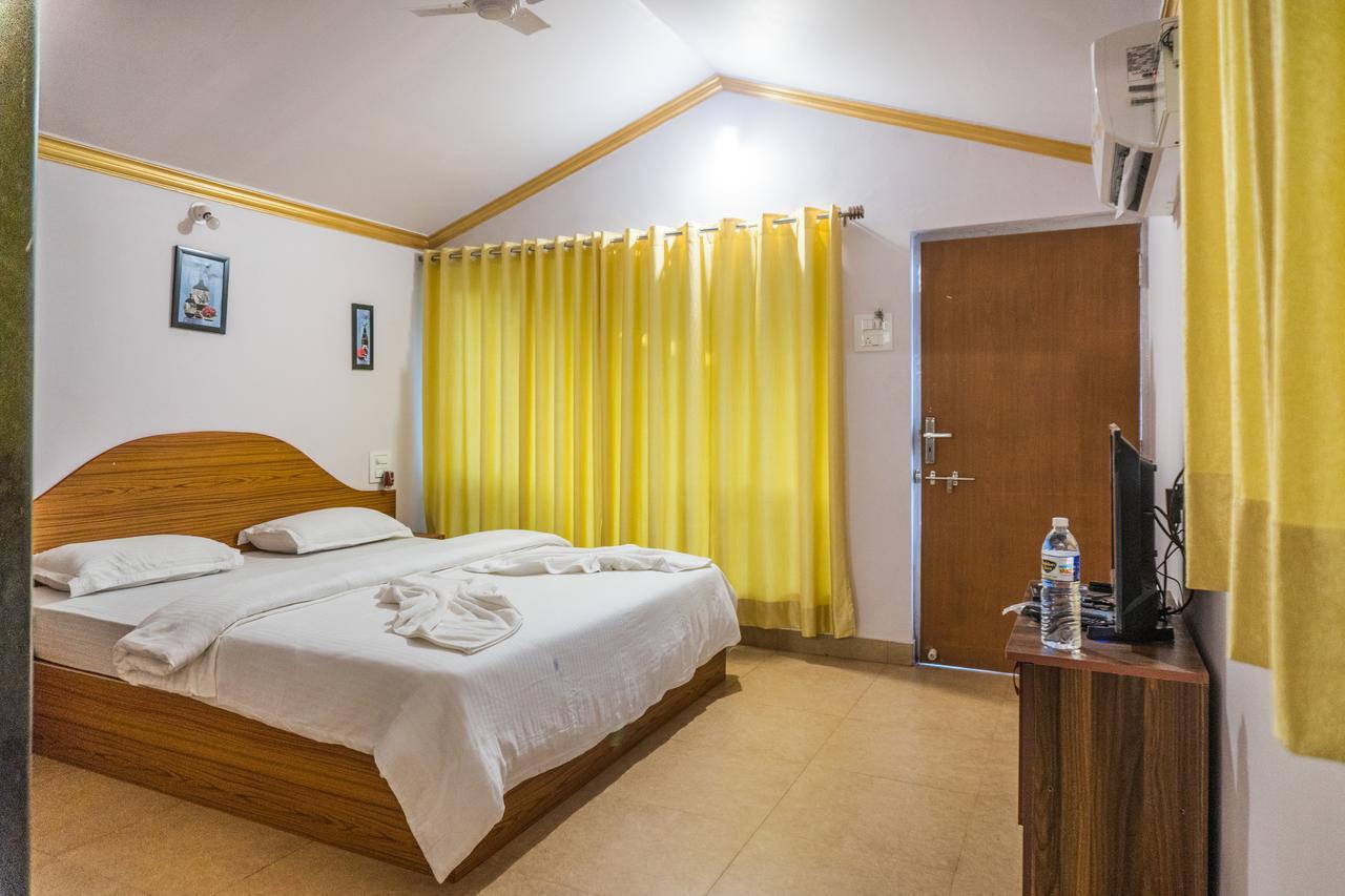 La Riviere Hotel Morjim Eksteriør billede
